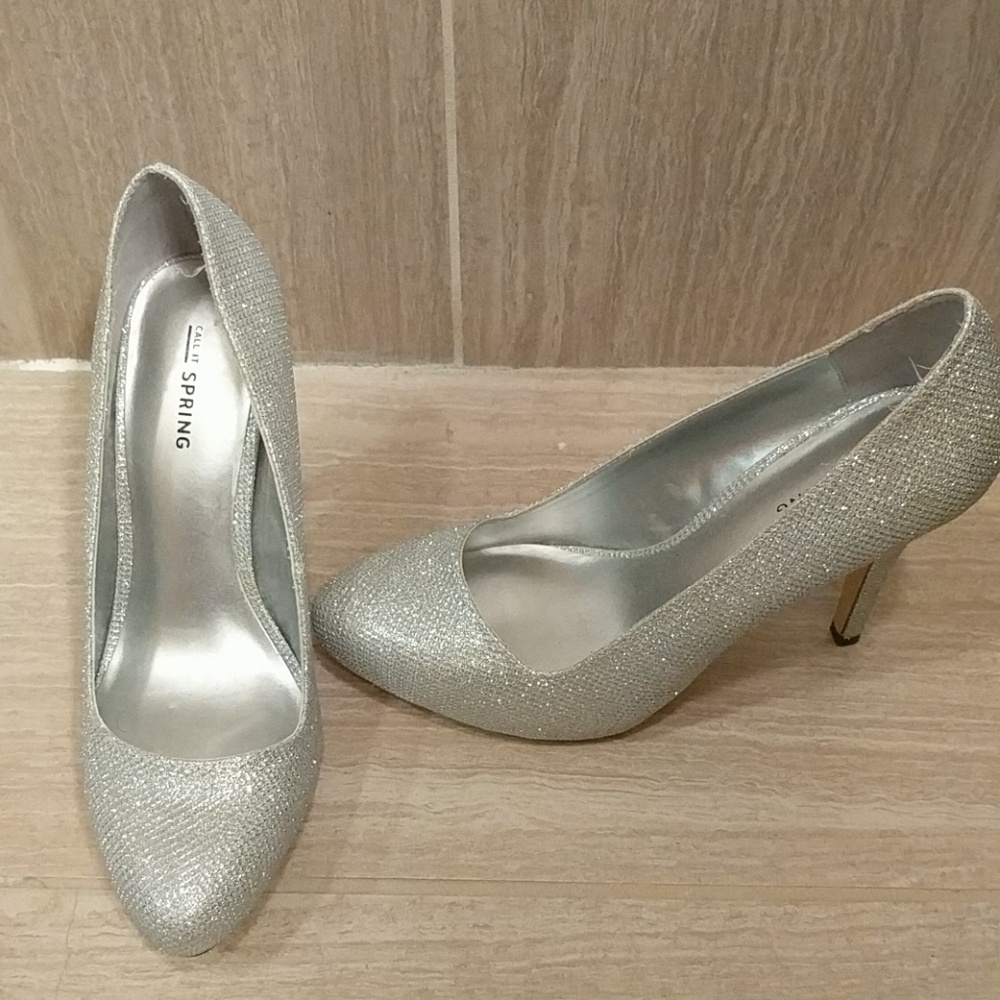 Shimmer silver heels