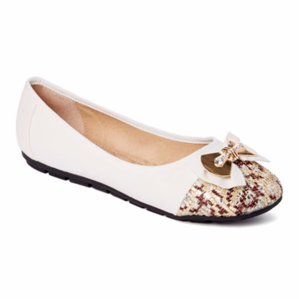 Women Ballet Bow Buckle Croco Flats, B-2293, White - Picture 1 of 6