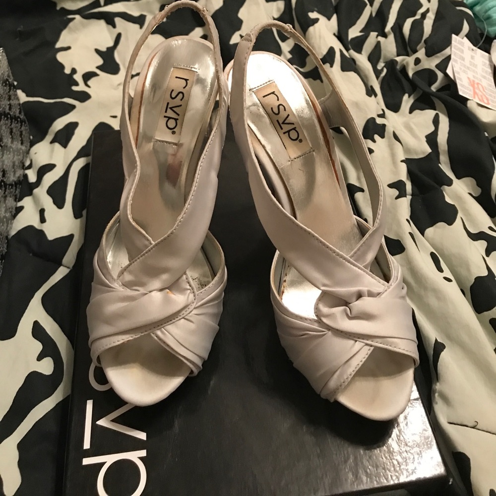 RSVP silver pumps