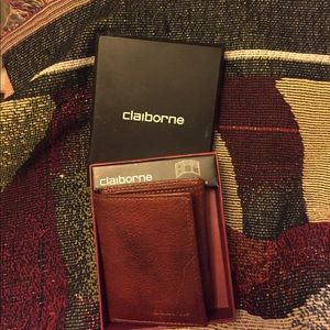 Men’s Claiborne Wallet NWT Tan Trifold