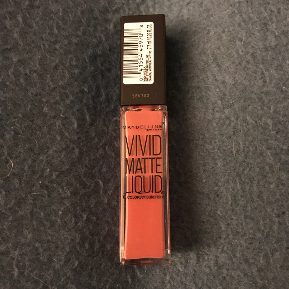 BNIP Nude Flush Vivid Matte Liquid Lip Color