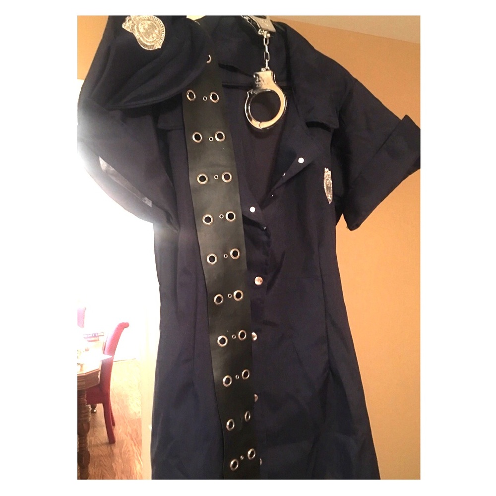 Sexy cop halloween costume 1x