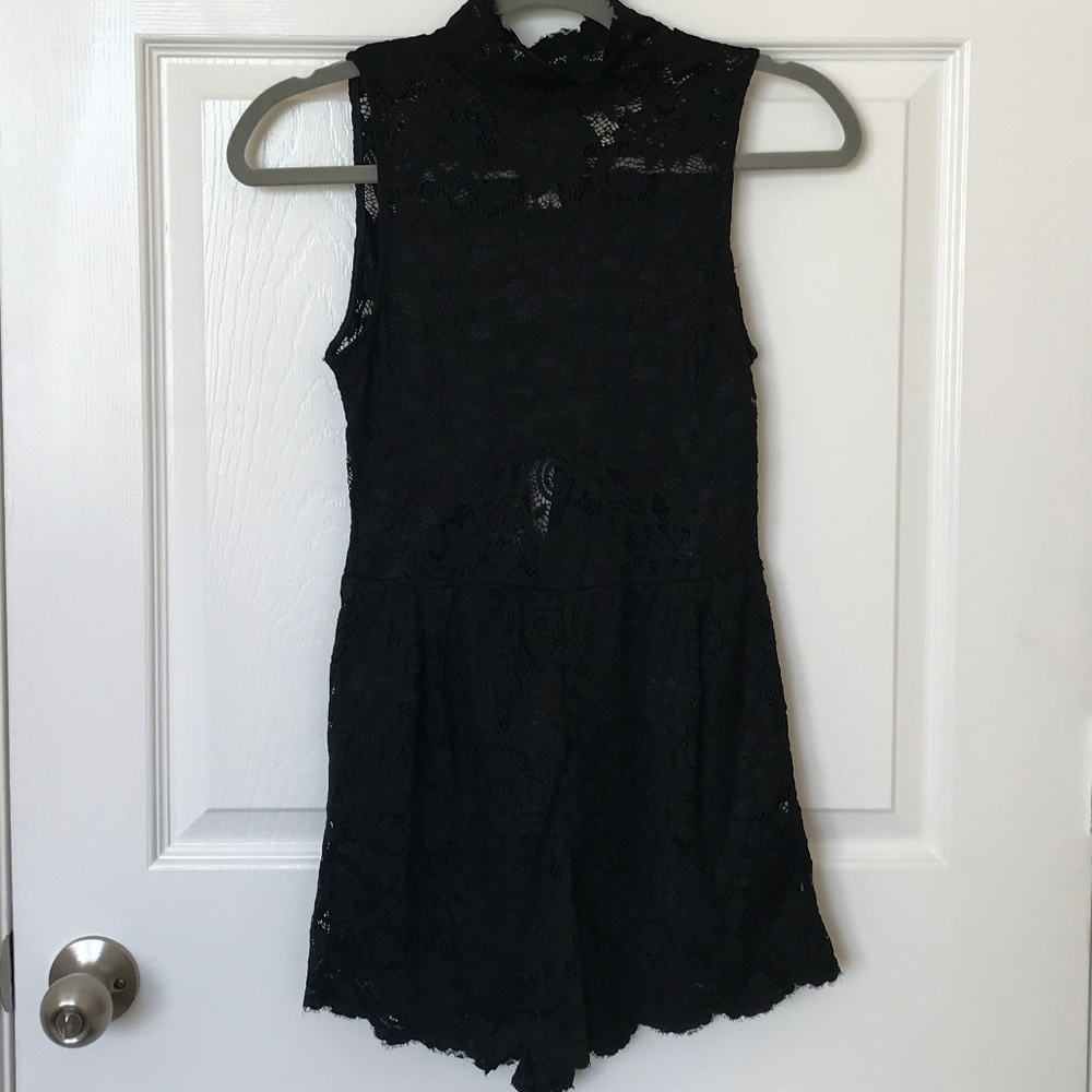 Black High neck lace Romper