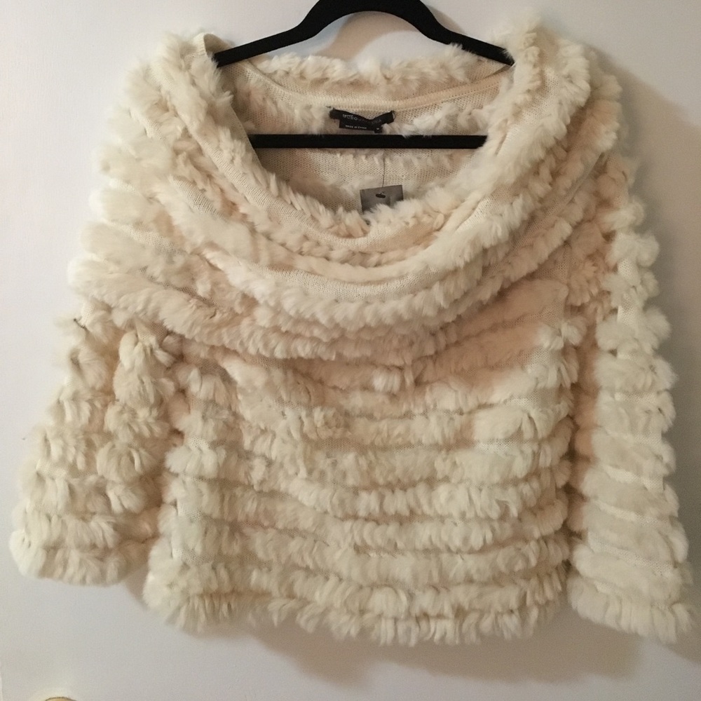 NWT White rabbit fur BCBG sweater