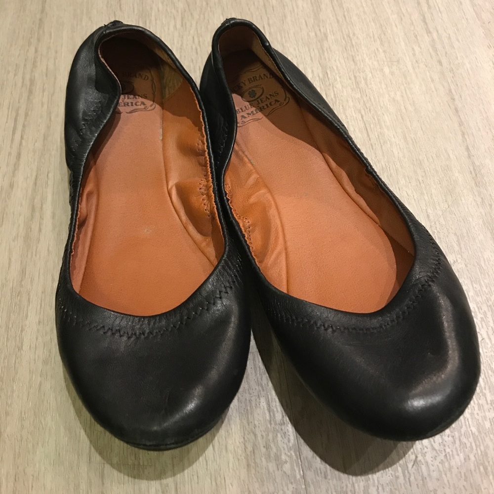 Like new Lucky Brand ballet flats