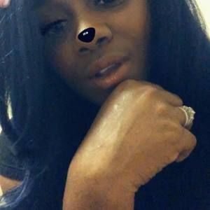 Meet your Posher, Briana