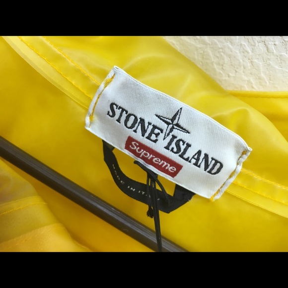 Brand New Supreme Stone Island Anorak - Picture 2 of 5