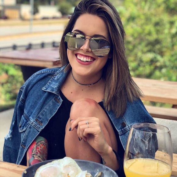 Meet your Posher, Alex - Picture 1 of 1