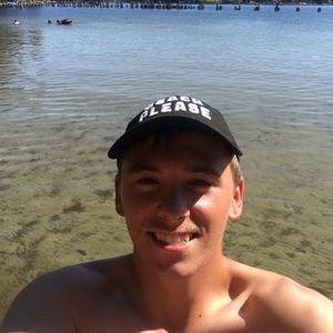 Meet your Posher, Brock