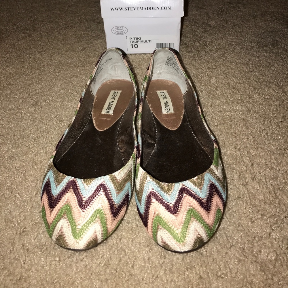 Steve Madden Multi-color Chevron Flats - Size 10