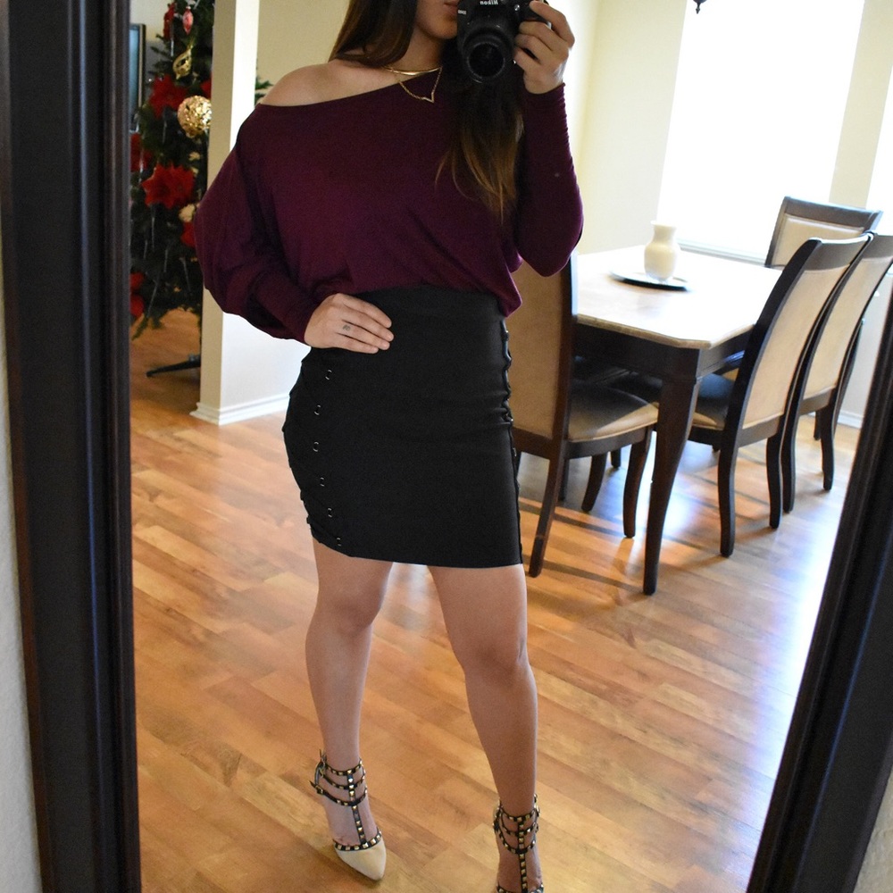 LAST 1️⃣ Dolman Sleeve Burgundy Top - Picture 3 of 6