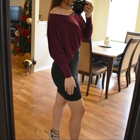 LAST 1️⃣ Dolman Sleeve Burgundy Top - Picture 4 of 6