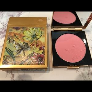 MAC Guo Pei Blush:Lotus Blossom.