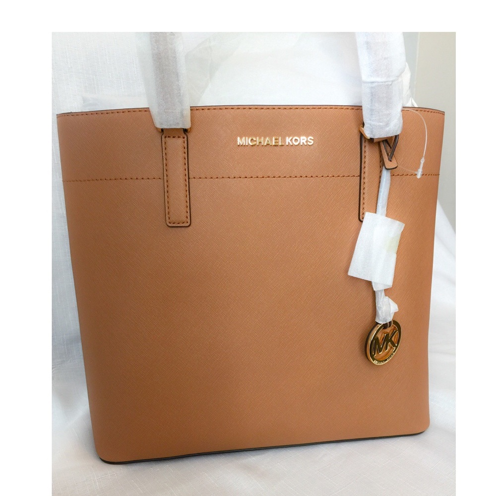 New Michael Kors Morgan Tote in Acorn! - Picture 2 of 7