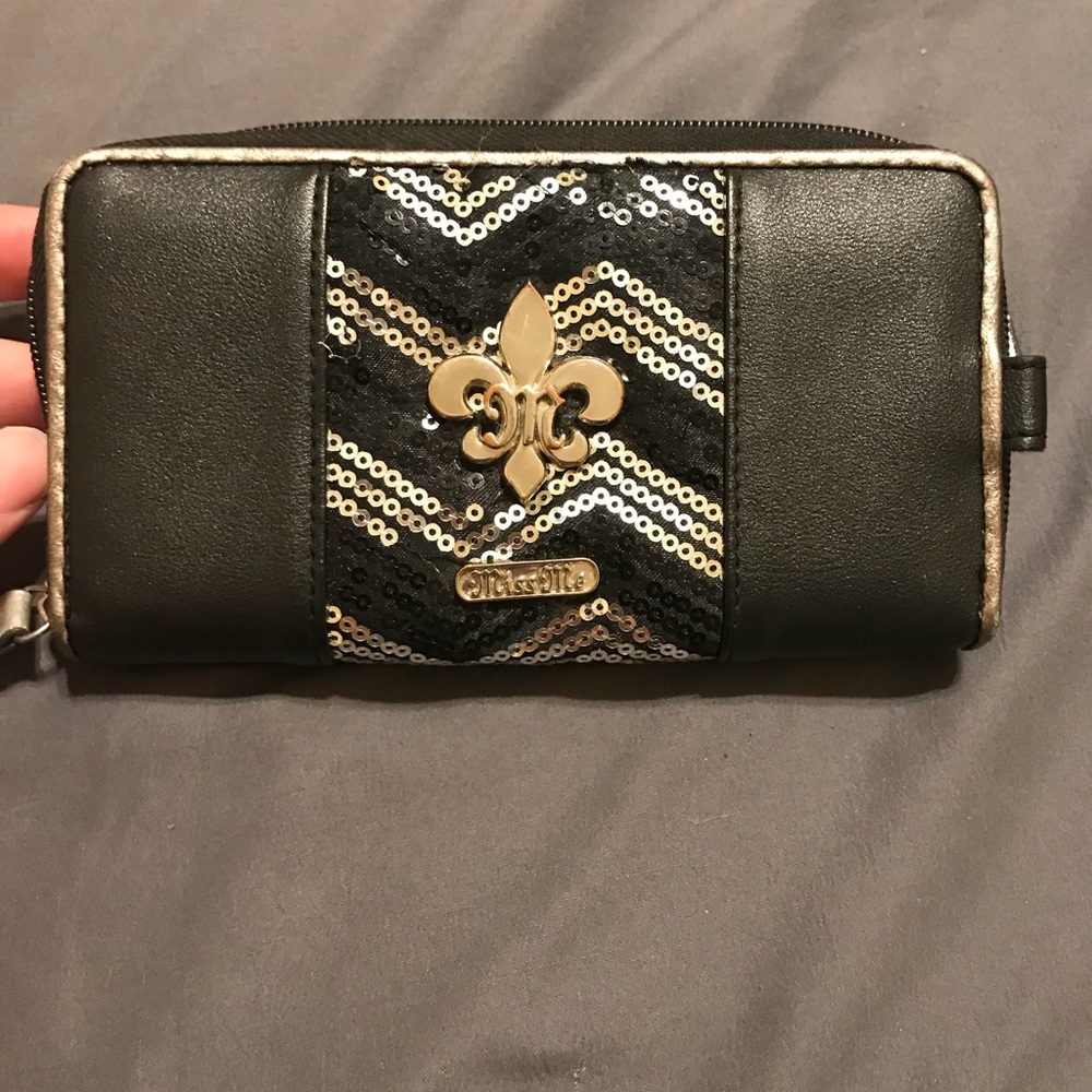 Miss me wallet