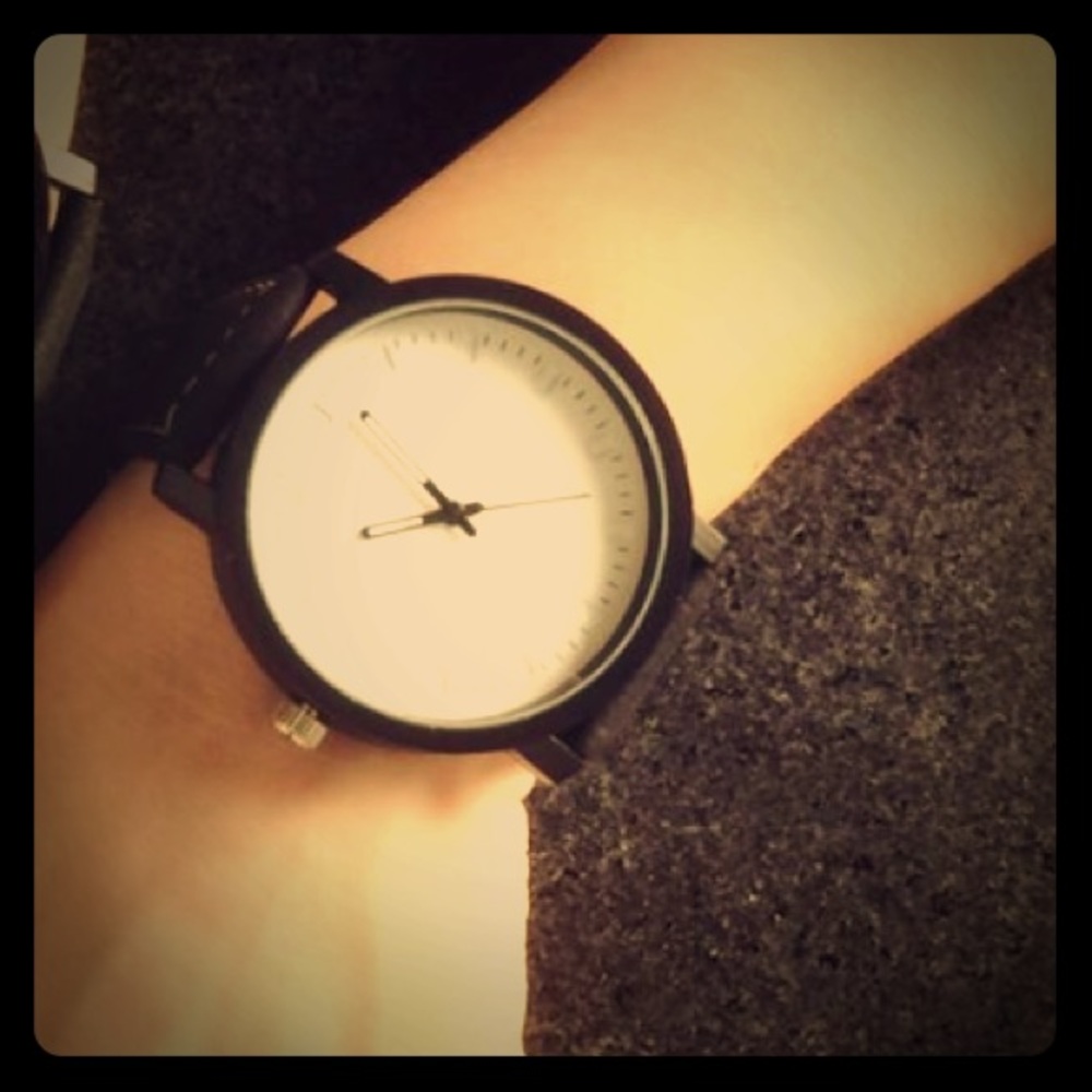 Black and white watch