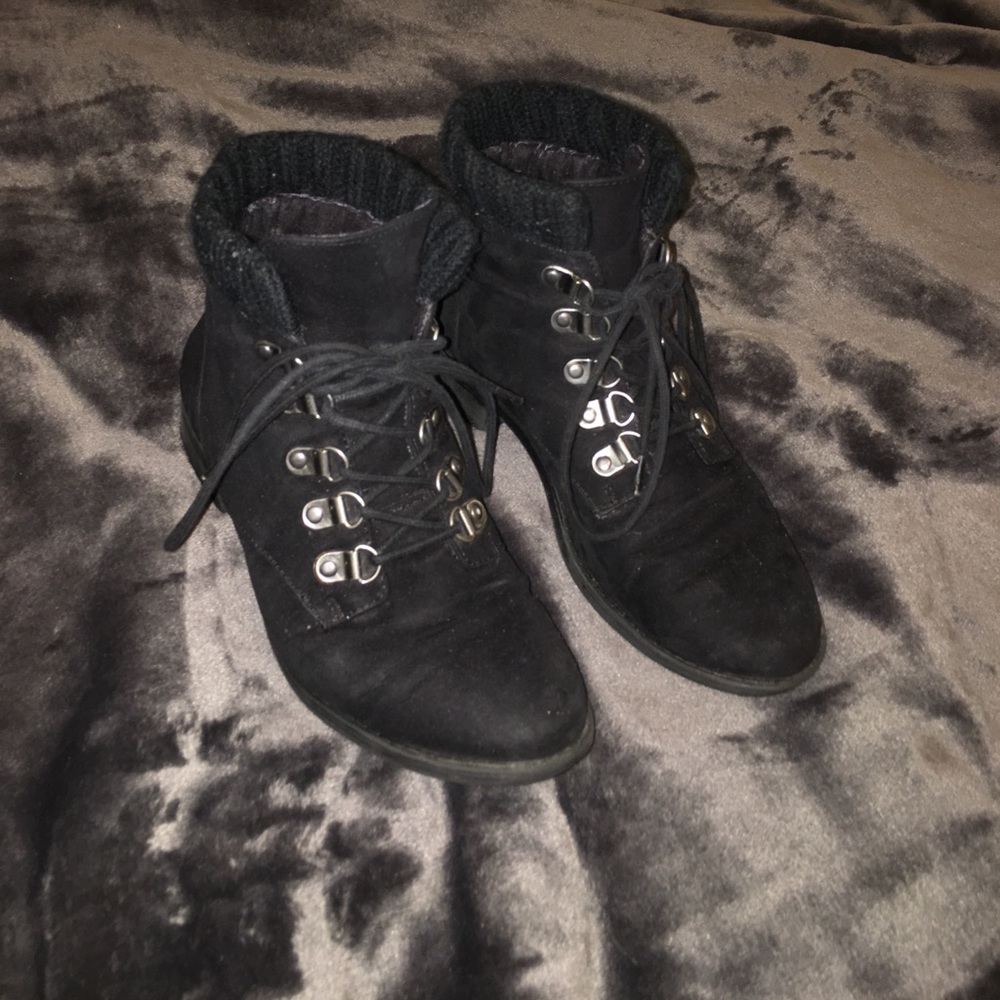 Black suede boots