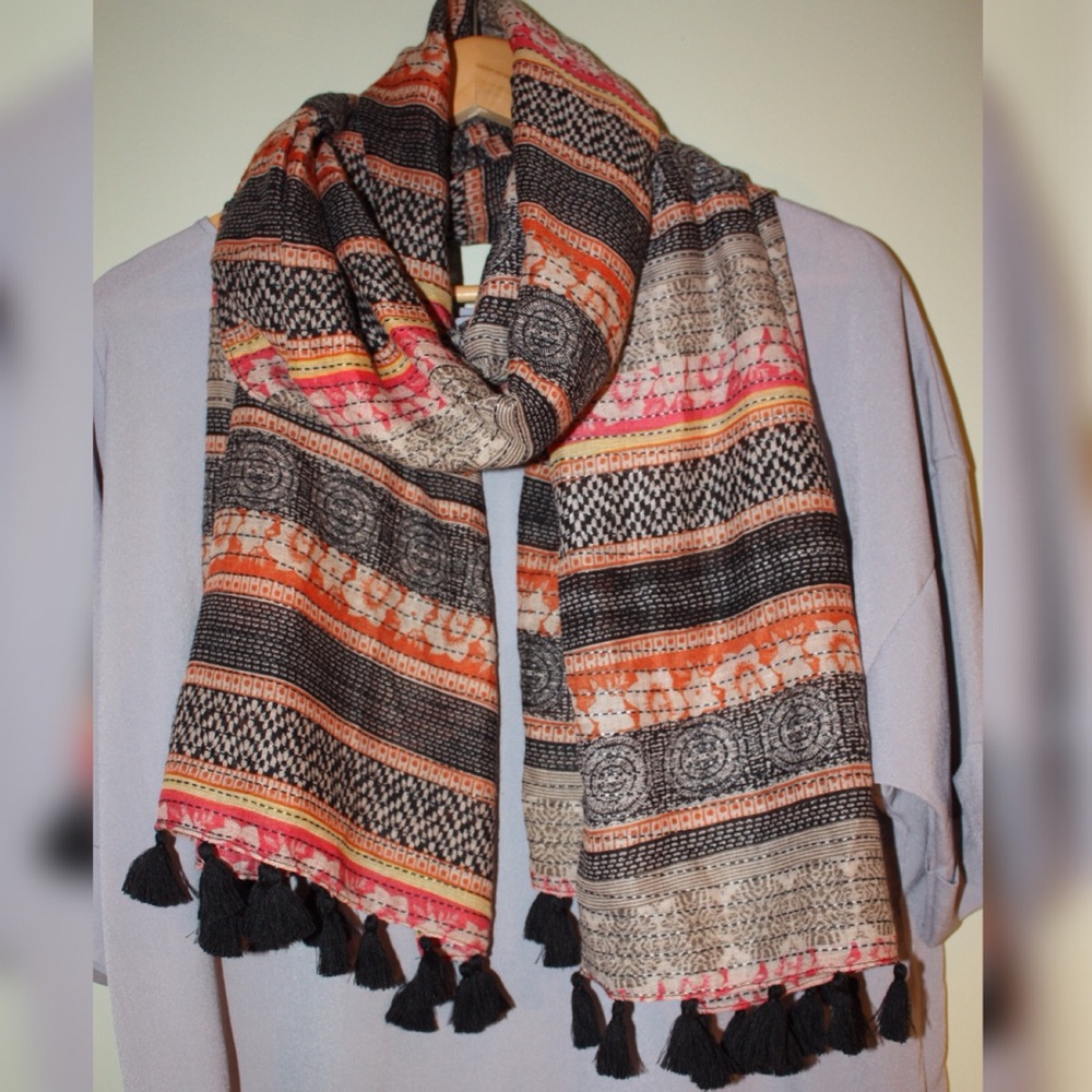 Eddie Bauer Scarf