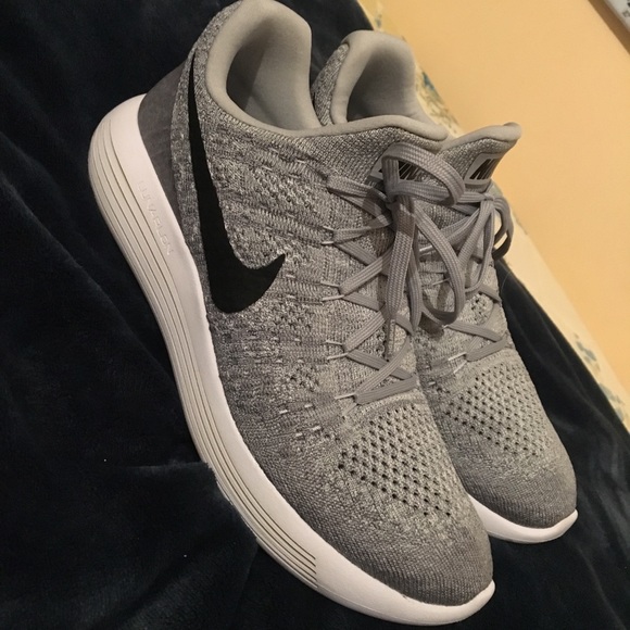 Gray Nike Women’s Lunarepic Flyknit 2 Shoes (NEW) - Picture 1 of 7