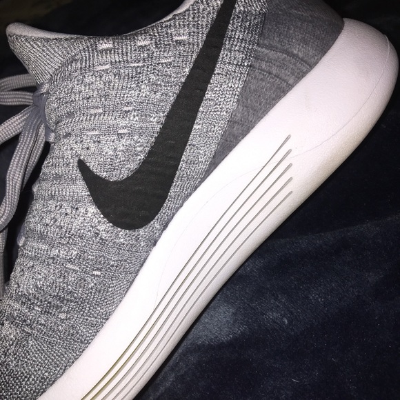 Gray Nike Women’s Lunarepic Flyknit 2 Shoes (NEW) - Picture 5 of 7