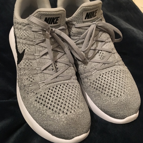 Gray Nike Women’s Lunarepic Flyknit 2 Shoes (NEW) - Picture 6 of 7
