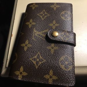 Authentic Louis Vuitton Wallet