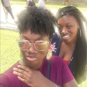 Meet your Posher, Edreena