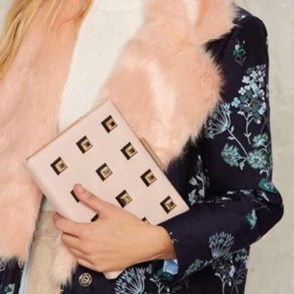 ✨NASTY GAL✨Power Grid Crossbody Clutch - Picture 2 of 8