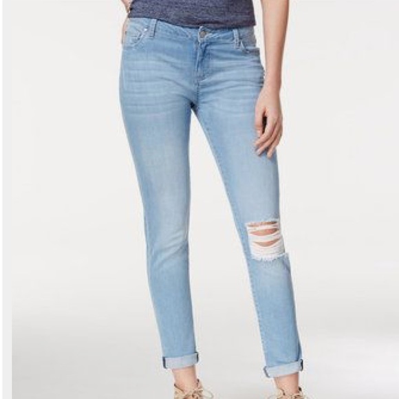 juniors ripped jeans