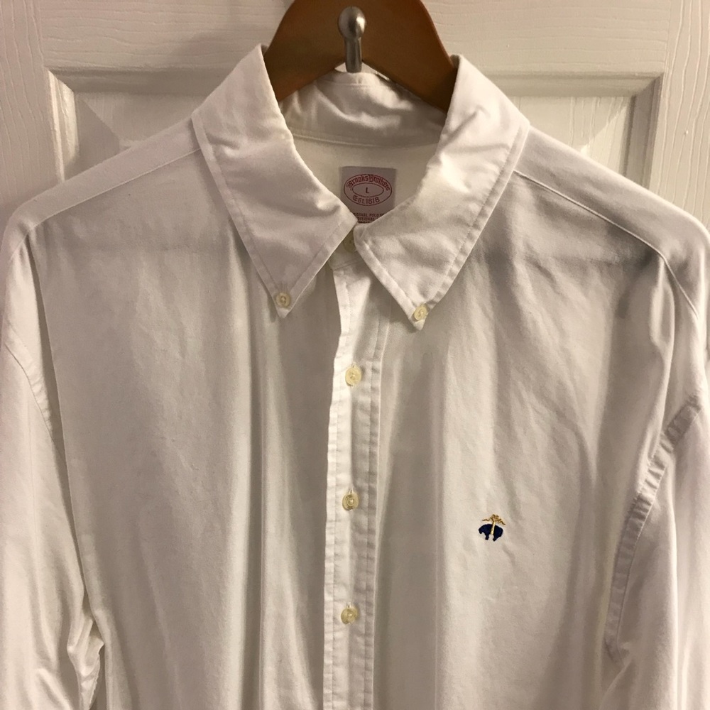 Brooks Brothers White casual button shirt