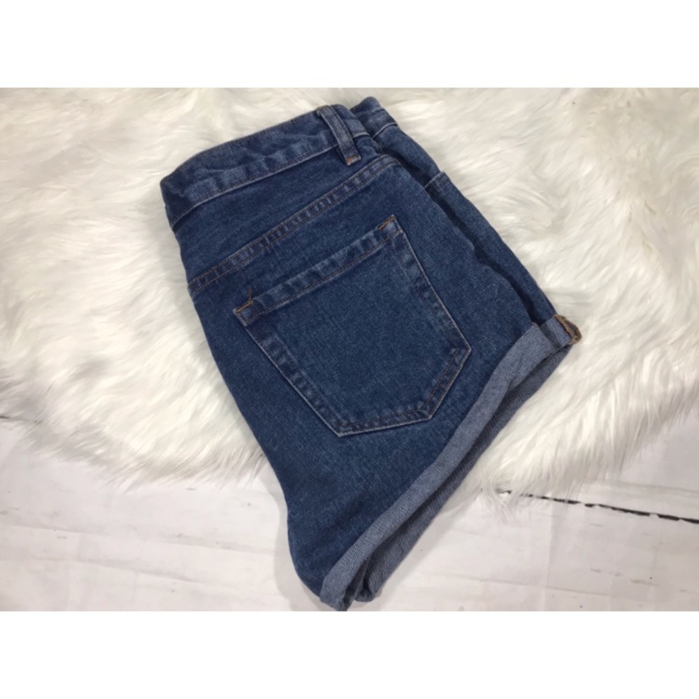 {Forever 21} blue high waisted jean shorts 29