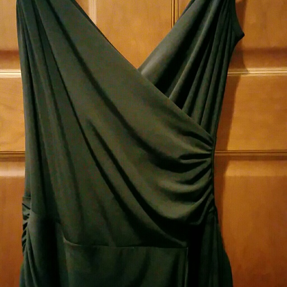 BLACK T- STRAP DRESS - Picture 2 of 2