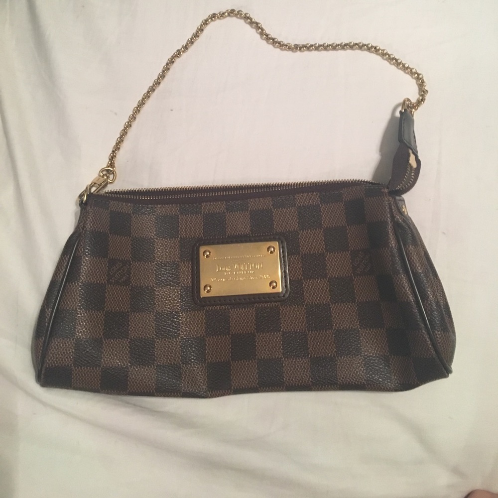 Louis Vouitton Small Purse 👛