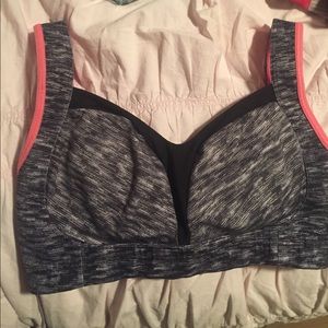 Lululemon 32DD spots bra