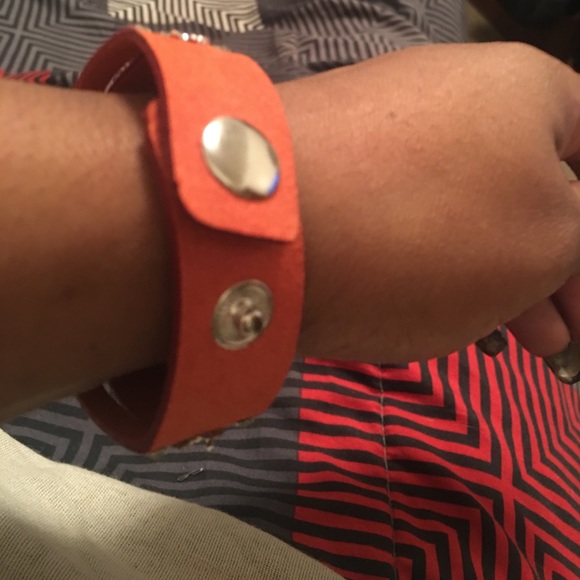 Bracelet - Picture 2 of 3