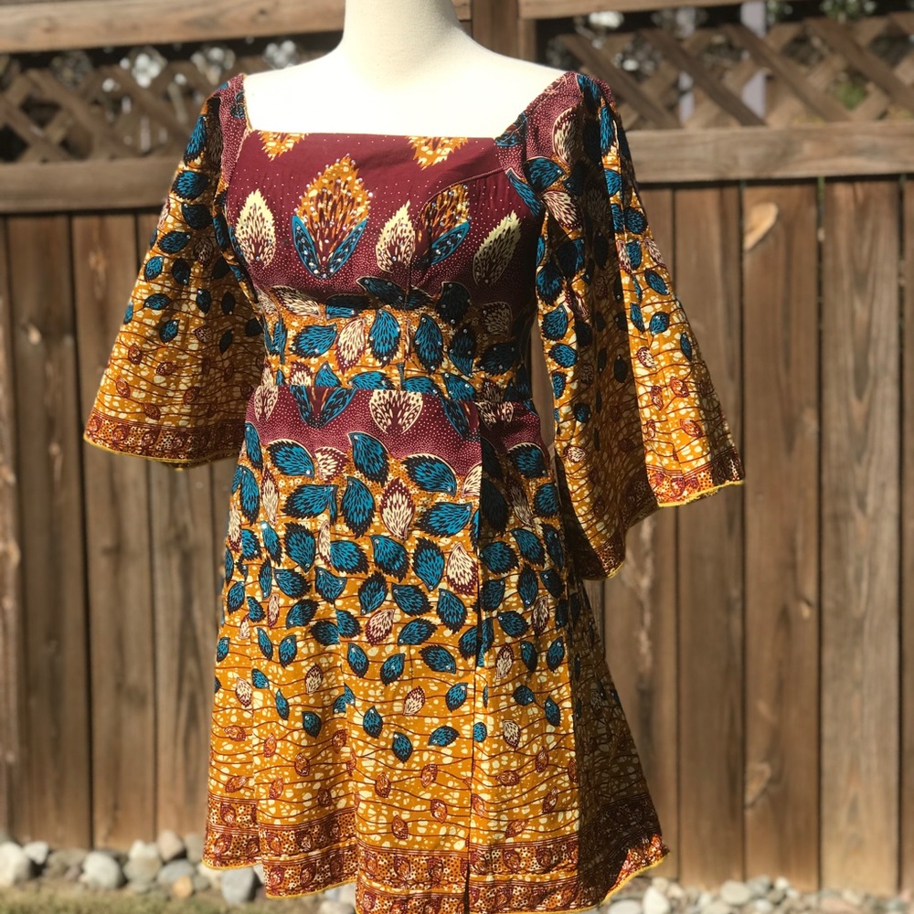 HP African Print Off Shoulder Mini Dress.