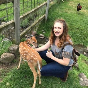 Meet your Posher, Naomi