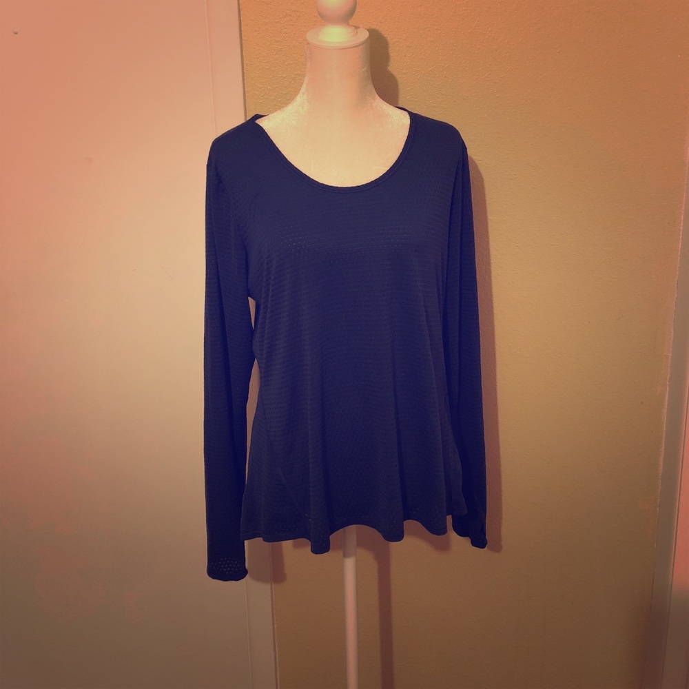 Athleta long sleeve shirt