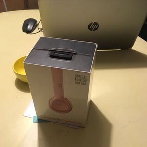 Dre Beats Solo 3 Wireless Rose Gold