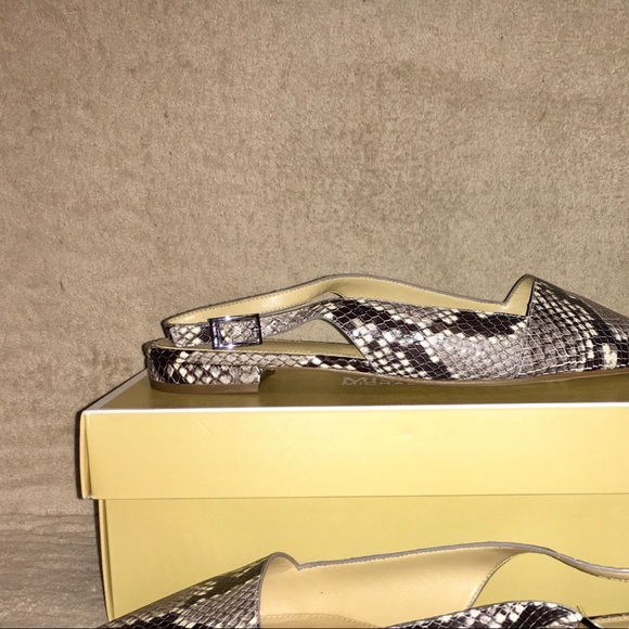 📌SOLD📌⚡️Michael Kors ⚡️ - Picture 4 of 4