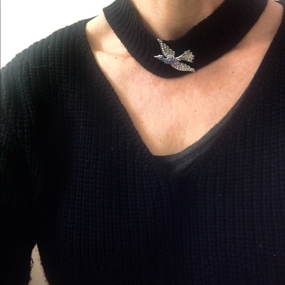 Sweater Black With Embroidered Rose Floral Design - Picture 5 of 5