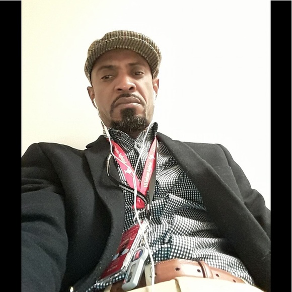 Meet your Posher, Warrick - Picture 1 of 1