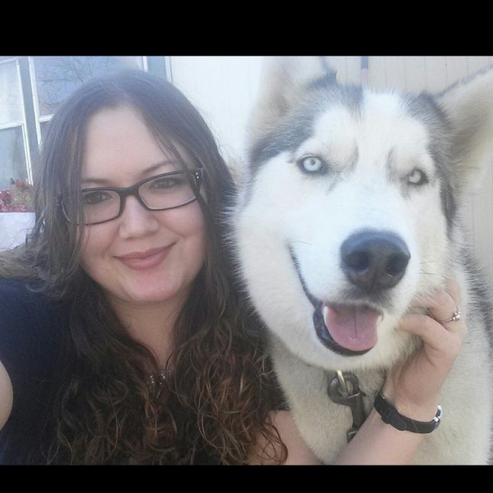Meet your Posher, Kasandra
