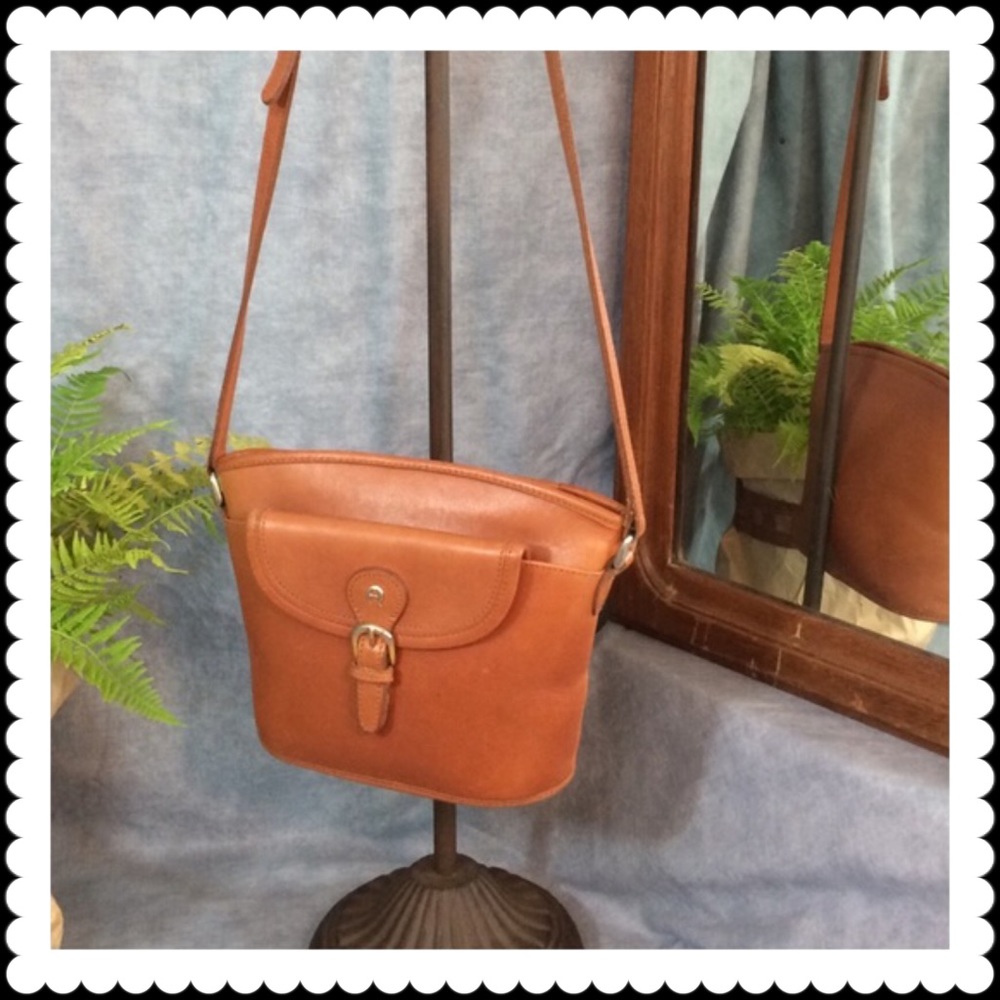 Etienne Aigner Brown Leather Bag—Fabulous! - Picture 2 of 5