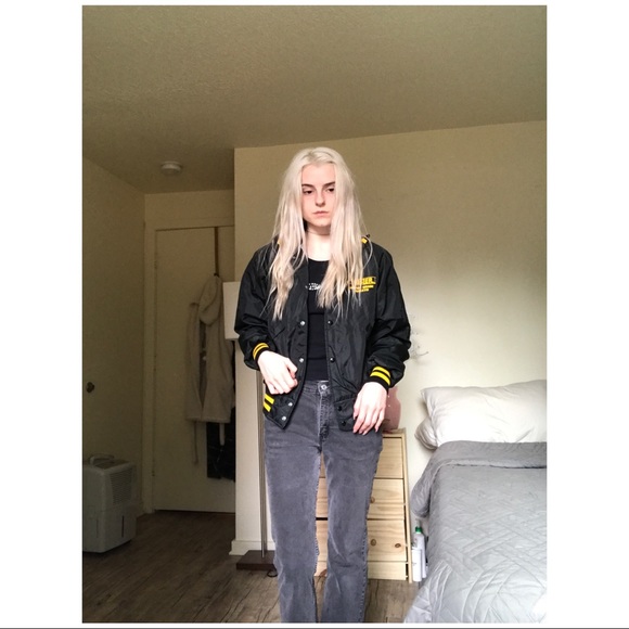 SOLD - Picture 4 of 7