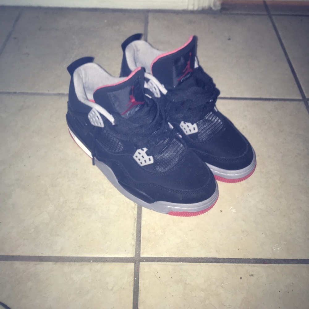 Air Jordan 4