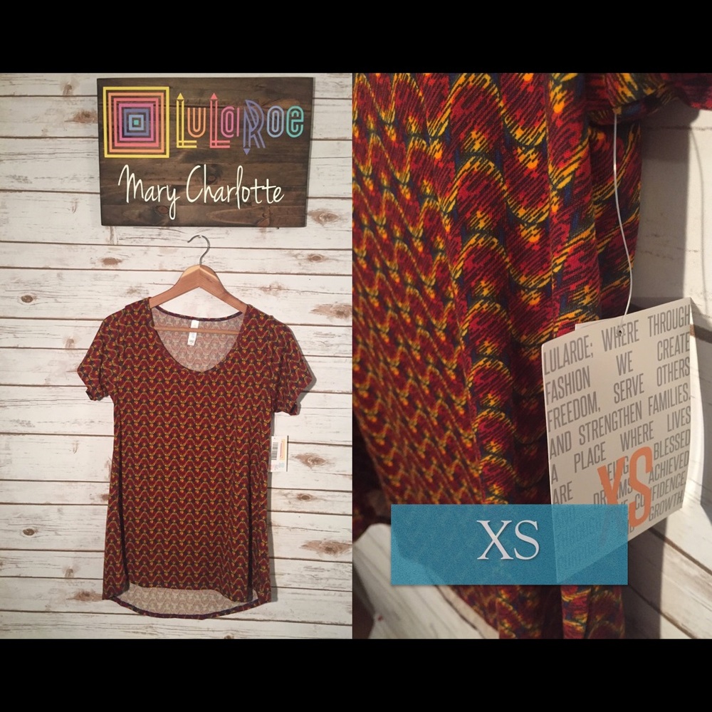 LulaRoe Classic T Small