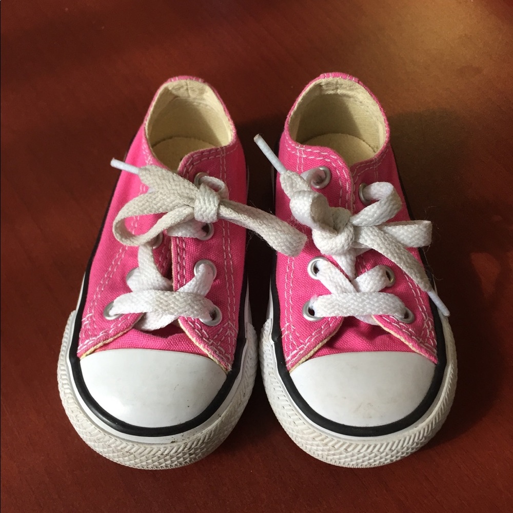 Pink converse size 5 gently worn