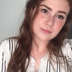 Meet your Posher, Ali