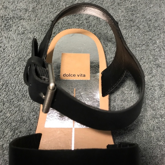 Dolce Vita Veya Black Leather 3 Strap Flat Sandals - Picture 5 of 6